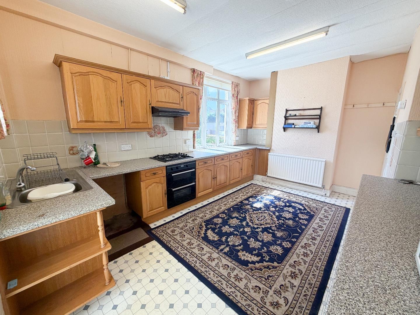 Park Avenue, Porthcawl, Bridgend County Borough, CF36 3ER